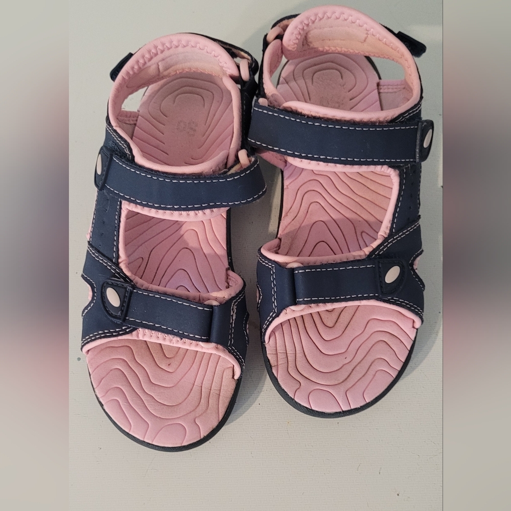 Girls SO WAter Friendly Sandal  size 2